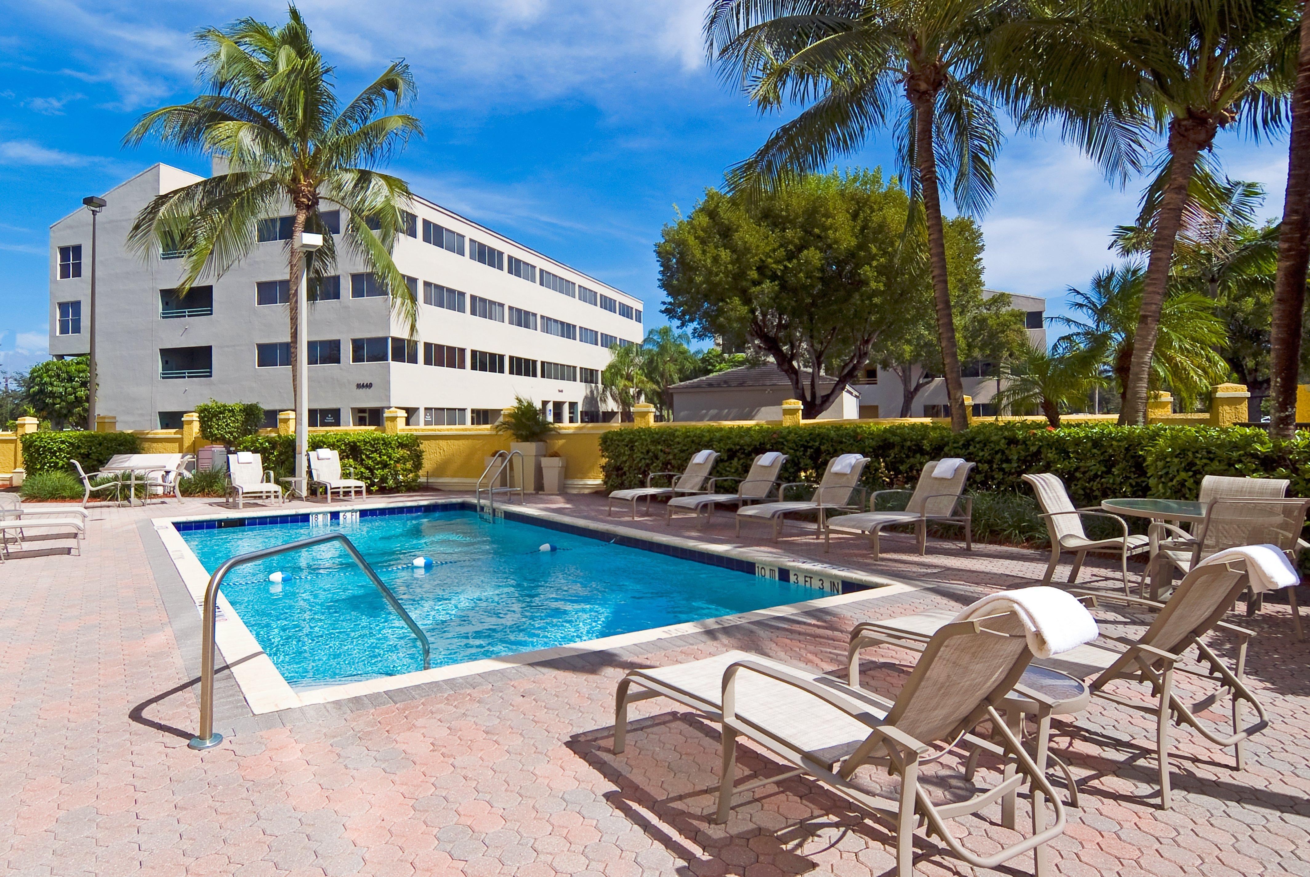 Holiday Inn Express Hotel & Suites Kendall East-Miami By Ihg Zewnętrze zdjęcie