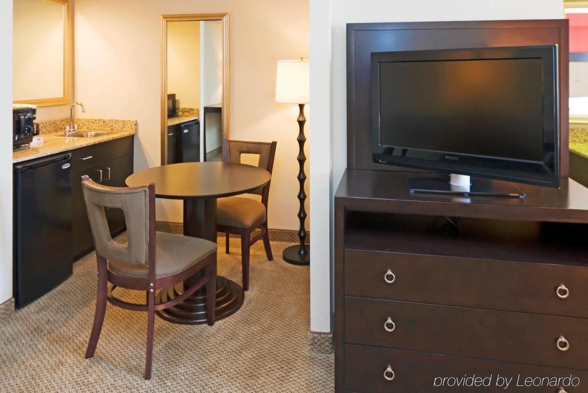 Holiday Inn Express Hotel & Suites Kendall East-Miami By Ihg Zewnętrze zdjęcie